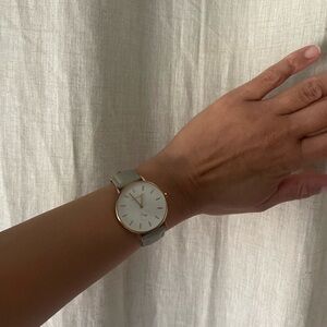 The Horse The Original rose gold with The Horse black leather replacement strap